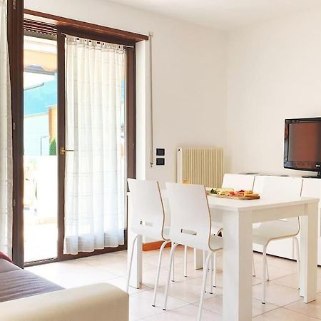 Sun & Fun Apartment - Morena Riva del Garda Exterior photo